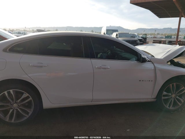 1G1ZD5ST9MF063545 Chevrolet Malibu Fwd Lt