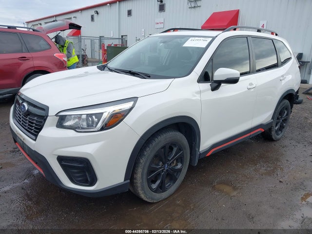 Subaru Forester Sport 2019 JF2SKAPC3KH486995 Image 2