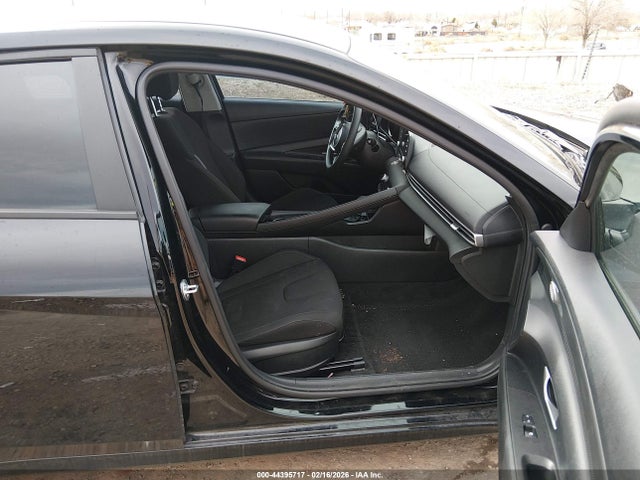 KMHLM4AJ5PU073783 Hyundai Elantra Hybrid Blue