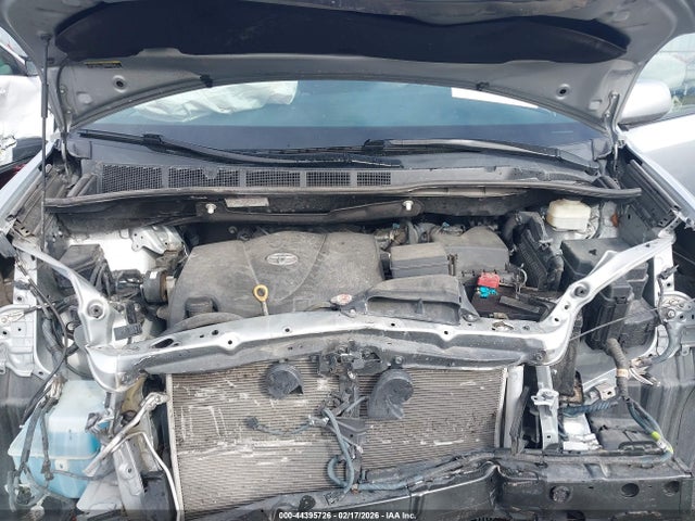 5TDKZ3DC2KS001493 Toyota Sienna Le 8 Passenger