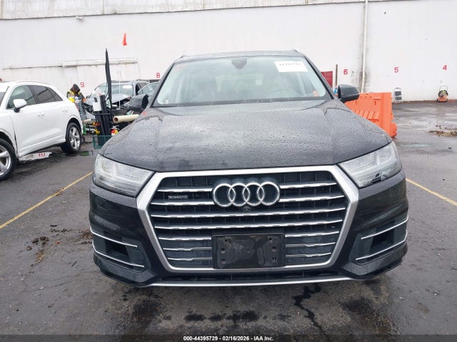 WA1LAAF78KD043222 Audi Q7 55 Premium/55 Se Premium