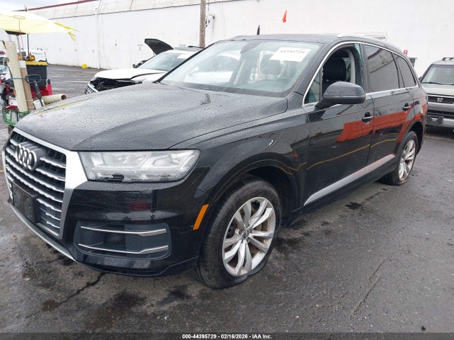 2019 AUDI Q7 WA1LAAF78KD043222 Photo 1