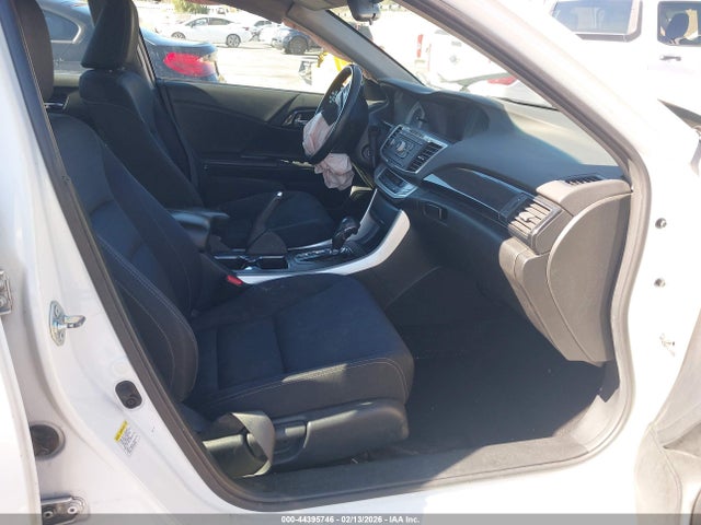 1HGCR2F54FA169640 Honda Accord Sport