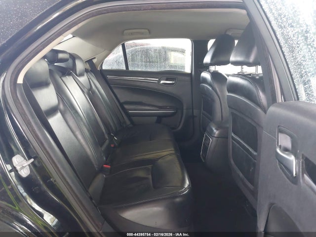 44395754 :رقم المزاد ، 2C3CCAAG0GH161643 vin ، 2016 Chrysler 300 Limited مزاد بيع
