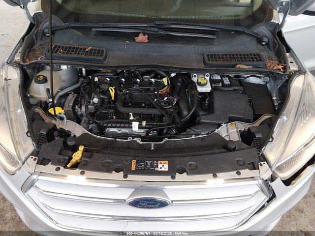 1FMCU0GDXJUD07921 Ford ESCAPE SE