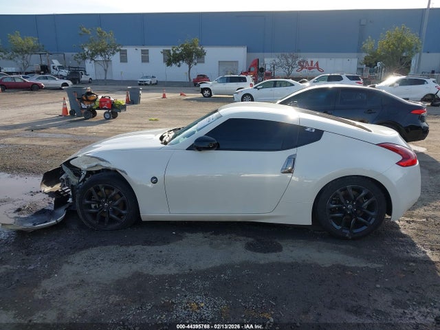 JN1AZ4EH2KM421930 Nissan 370Z