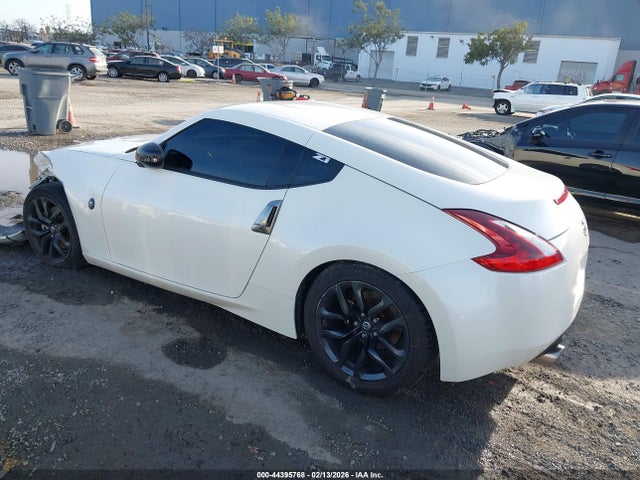 2019 NISSAN 370Z JN1AZ4EH2KM421930 Photo 2