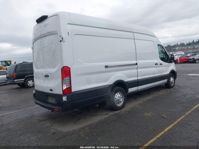 1FTBR3U81NKA64169 Ford Transit-250 Cargo Van