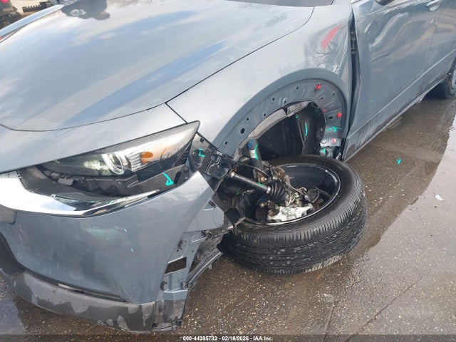 44395783 :رقم المزاد ، 3MVDMBDY2PM588331 vin ، 2023 Mazda Cx-30 2.5 Turbo Premium مزاد بيع