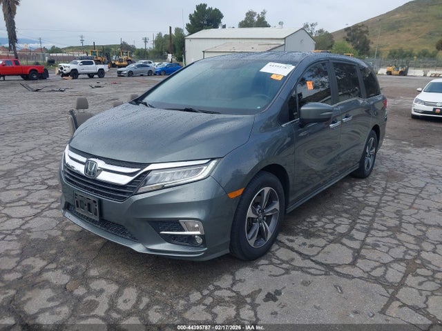 5FNRL6H88JB037456 Honda Odyssey Touring