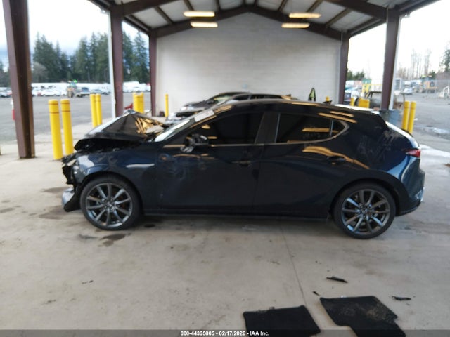 JM1BPAMM9K1140648 Mazda Mazda3 Preferred Package