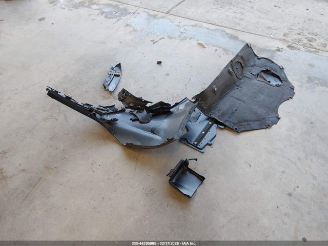 JM1BPAMM9K1140648 Mazda Mazda3 Preferred Package