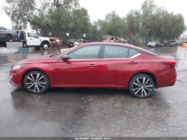 1N4BL4CW5MN336572 Nissan Altima Sr Intelligent Awd