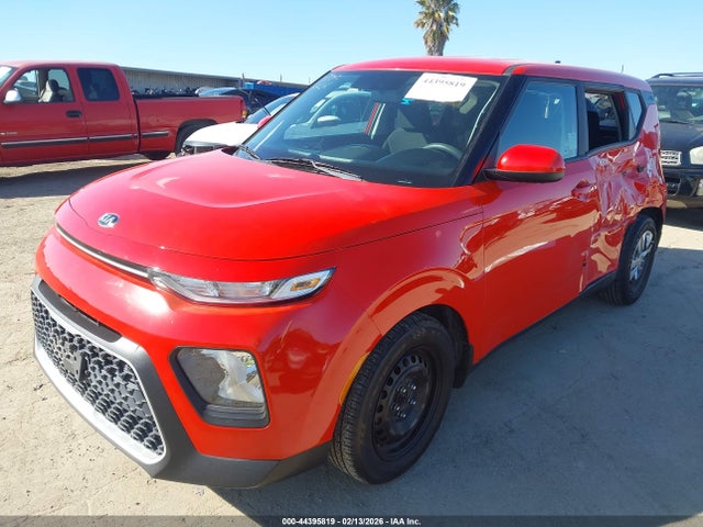 KNDJ23AU2L7073836 KIA SOUL LX