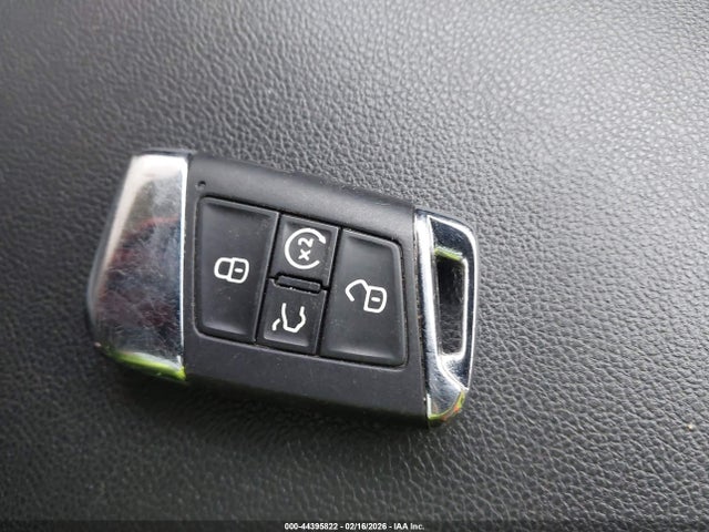 2021 VOLKSWAGEN ATLAS 1V2BP2CA1MC536480 Photo 10