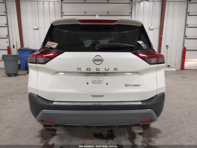 44395833 :رقم المزاد ، 5N1BT3BB2PC936089 vin ، 2023 Nissan Rogue Sv Intelligent Awd مزاد بيع