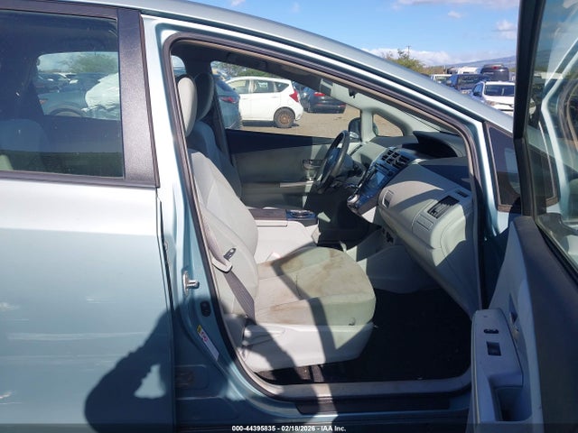 2013 TOYOTA PRIUS V JTDZN3EU1D3278111 Photo 4