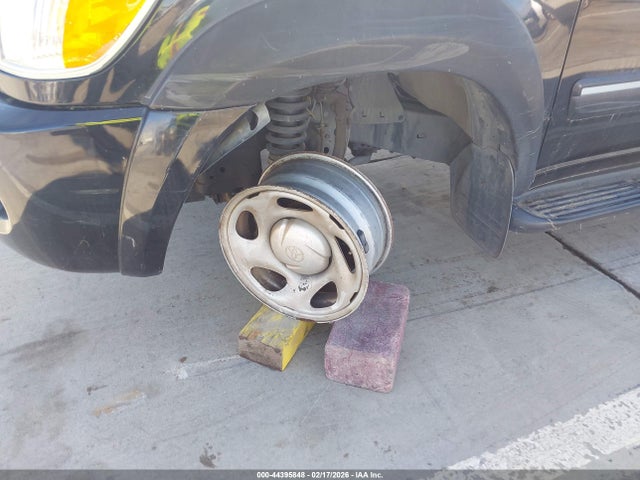 2005 Toyota Sequoia Sr5 V8 მანქანა იყიდება აუქციონზე, vin: 5TDZT34A25S249052, აუქციონის ნომერი: 44395848