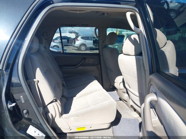 2005 Toyota Sequoia Sr5 V8 მანქანა იყიდება აუქციონზე, vin: 5TDZT34A25S249052, აუქციონის ნომერი: 44395848