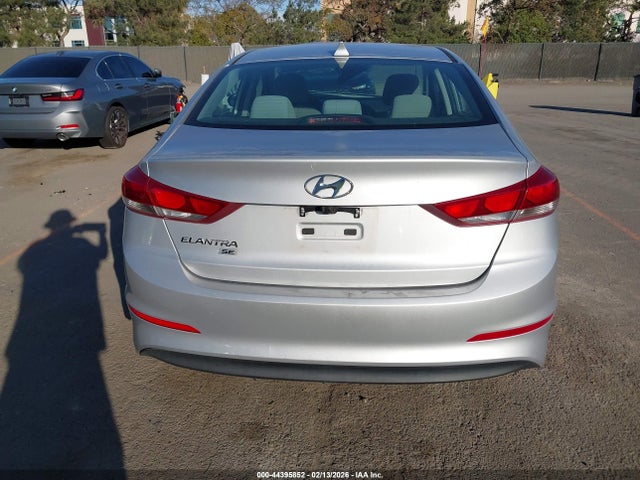 KMHD74LF0HU083109 Hyundai ELANTRA SE