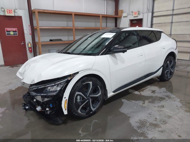 KIA Ev6 Gt-line 2024 KNDC4DLC7R5203014 Image 2