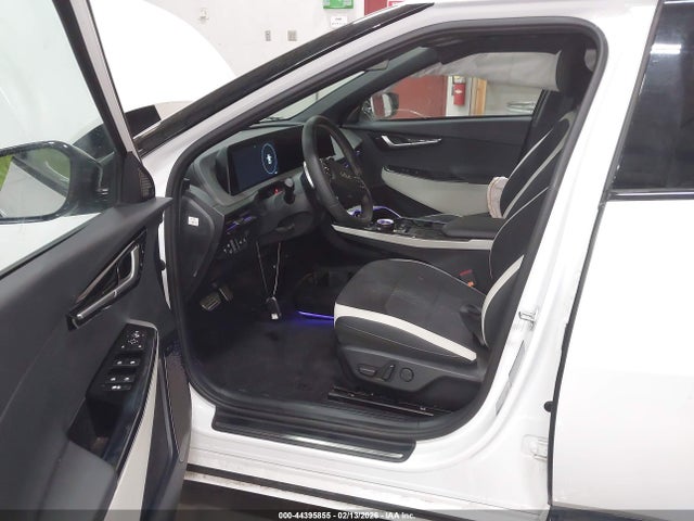 KIA Ev6 Gt-line 2024 KNDC4DLC7R5203014 Image 5