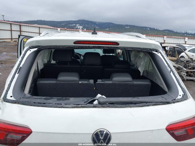 3VV3B7AX8PM041402 Volkswagen Tiguan 2.0t Se