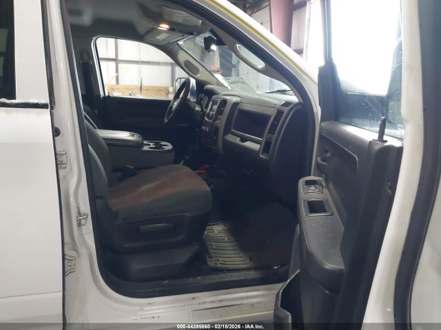 3C6UR5CJ1GG186959 RAM 2500 Tradesman