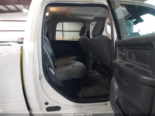 3C6UR5CJ1GG186959 RAM 2500 Tradesman