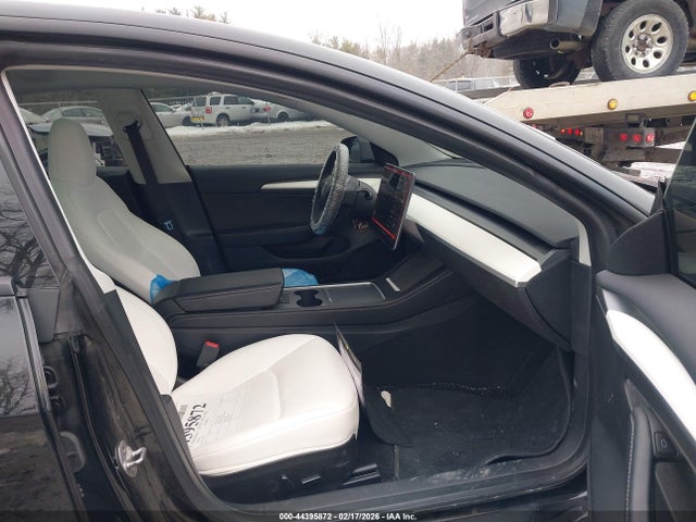2023 TESLA MODEL 3 5YJ3E1EC7PF631962 Photo 4