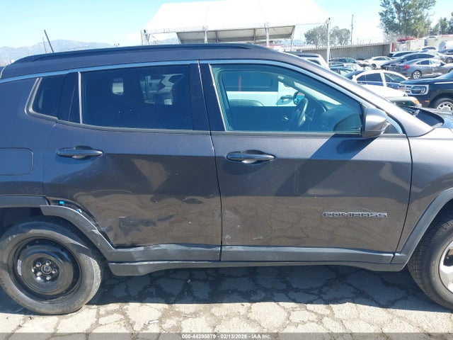 Jeep Compass Latitude 4x4 2020 3C4NJDBB9LT132609 Image 13