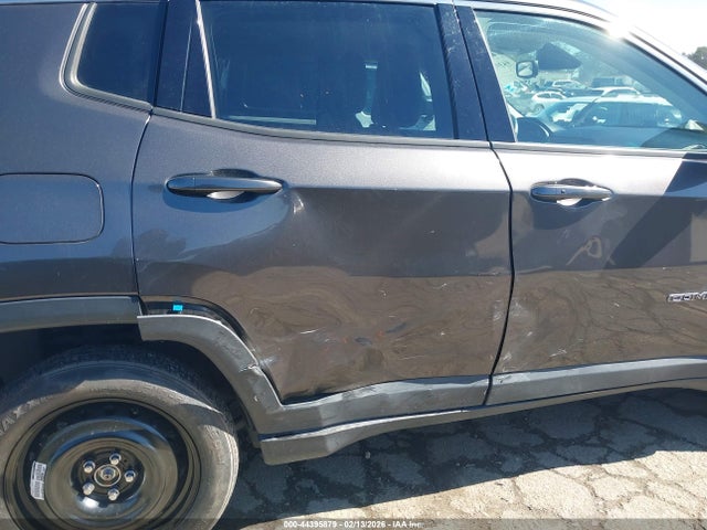 Jeep Compass Latitude 4x4 2020 3C4NJDBB9LT132609 Image 6