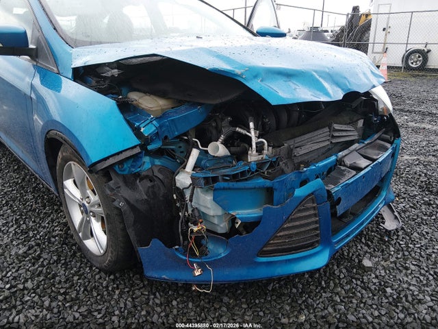 1FADP3K21EL156914 Ford FOCUS SE