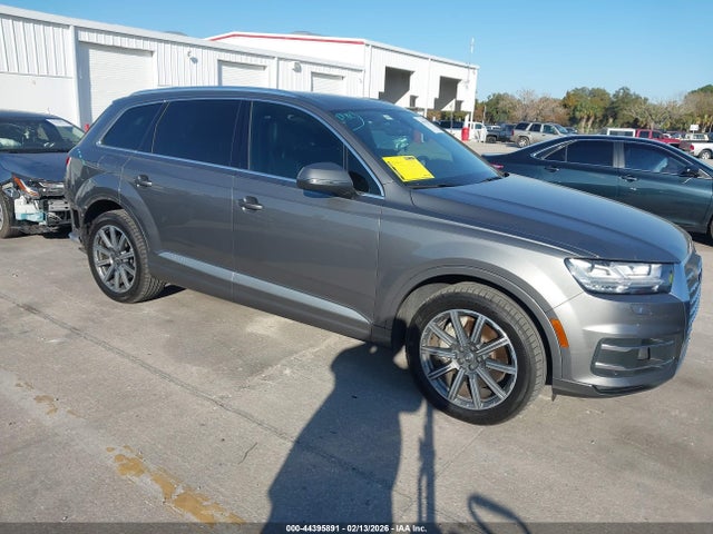 2017 AUDI Q7 WA1LAAF74HD058826 Photo 0