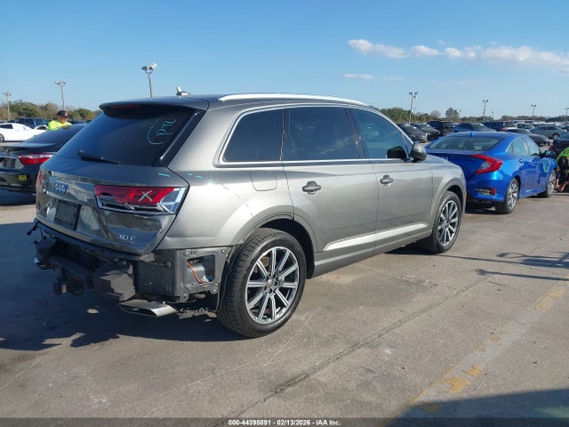 2017 AUDI Q7 WA1LAAF74HD058826 Photo 3