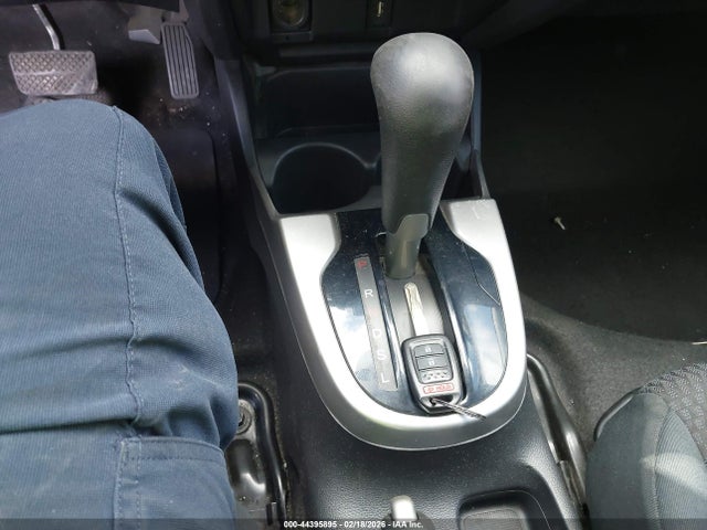 3HGGK5H49LM714712 Honda FIT LX