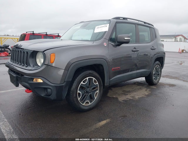 Jeep Renegade Trailhawk 2016 ZACCJBCT5GPD72773 Image 2