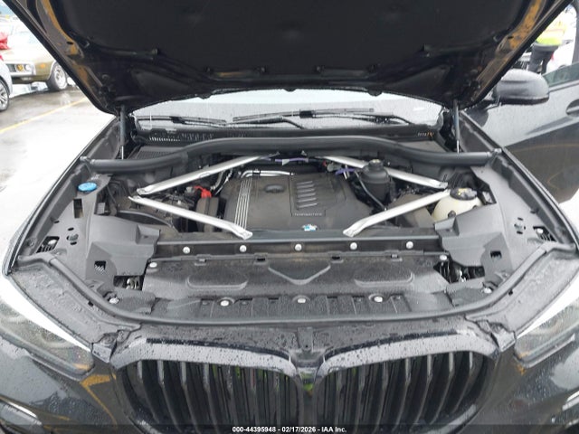 5UXCR4C0XM9H73244 BMW X5 Sdrive40i