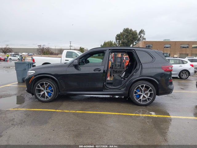 5UXCR4C0XM9H73244 BMW X5 Sdrive40i