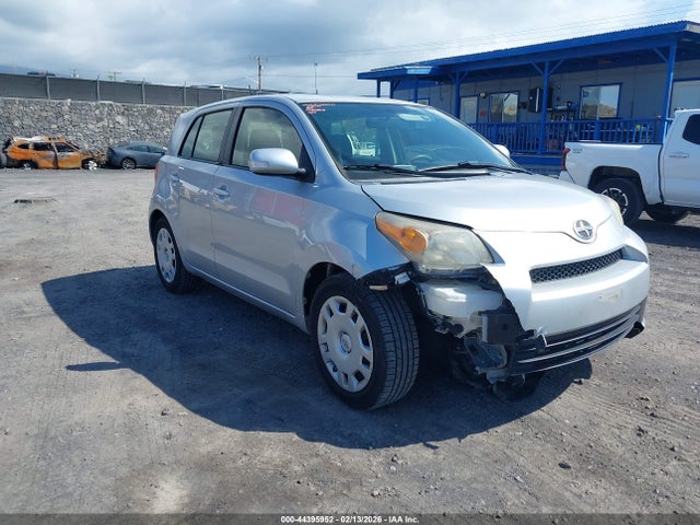 JTKKUPB44E1044213 Scion XD