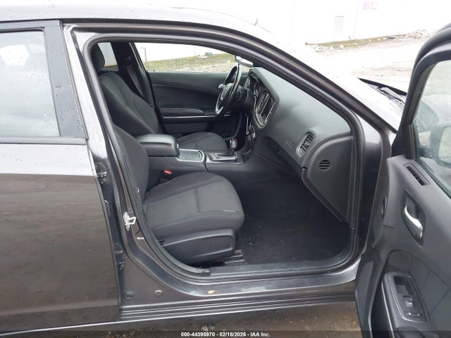 2019 DODGE CHARGER 2C3CDXBGXKH572510 Photo 4