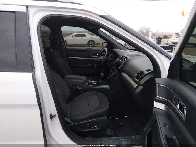 44395987 :رقم المزاد ، 1FM5K8D83JGC15052 vin ، 2018 Ford Explorer Xlt مزاد بيع