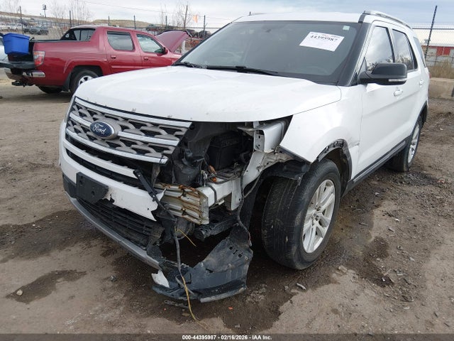 44395987 :رقم المزاد ، 1FM5K8D83JGC15052 vin ، 2018 Ford Explorer Xlt مزاد بيع