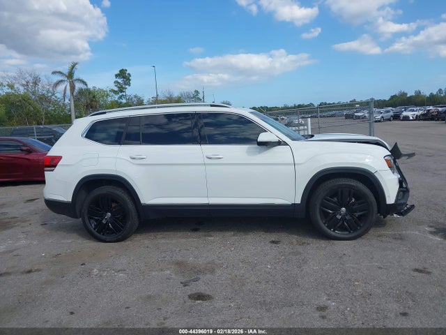 Продаж на аукціоні авто 2019 Volkswagen Atlas 3.6l V6 Sel Premium, vin: 1V2NR2CA6KC534101, номер лоту: 44396019