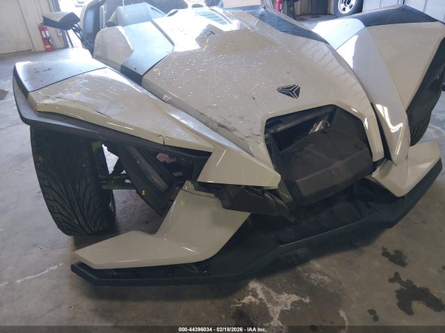 44396034 :رقم المزاد ، 57XAATHD3N8147701 vin ، 2022 Polaris Slingshot S With Technology Package مزاد بيع