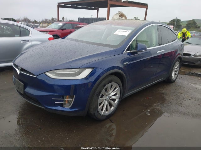 5YJXCDE20JF105096 Tesla Model X 100d/75d/p100d