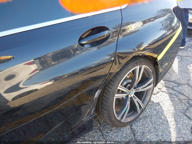 3MW5R1J03N8C46941 BMW 330I