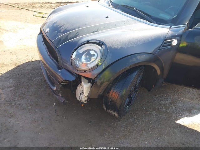 2012 MINI COOPER WMWSU3C58CT255856 Photo 5