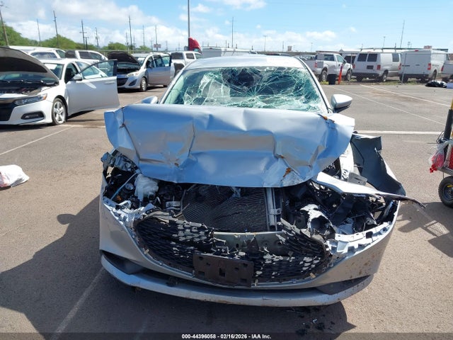 Продажа на аукционе авто 2019 Mazda Mazda3, vin: 3MZBPABL6KM112803, номер лота: 44396058