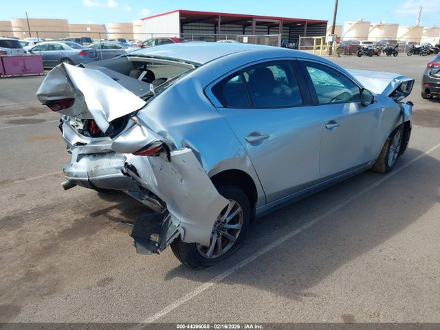 Продажа на аукционе авто 2019 Mazda Mazda3, vin: 3MZBPABL6KM112803, номер лота: 44396058